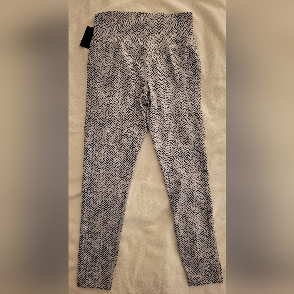 Senita Athletics Lux Pace Pants in Herringbone, Size Medium